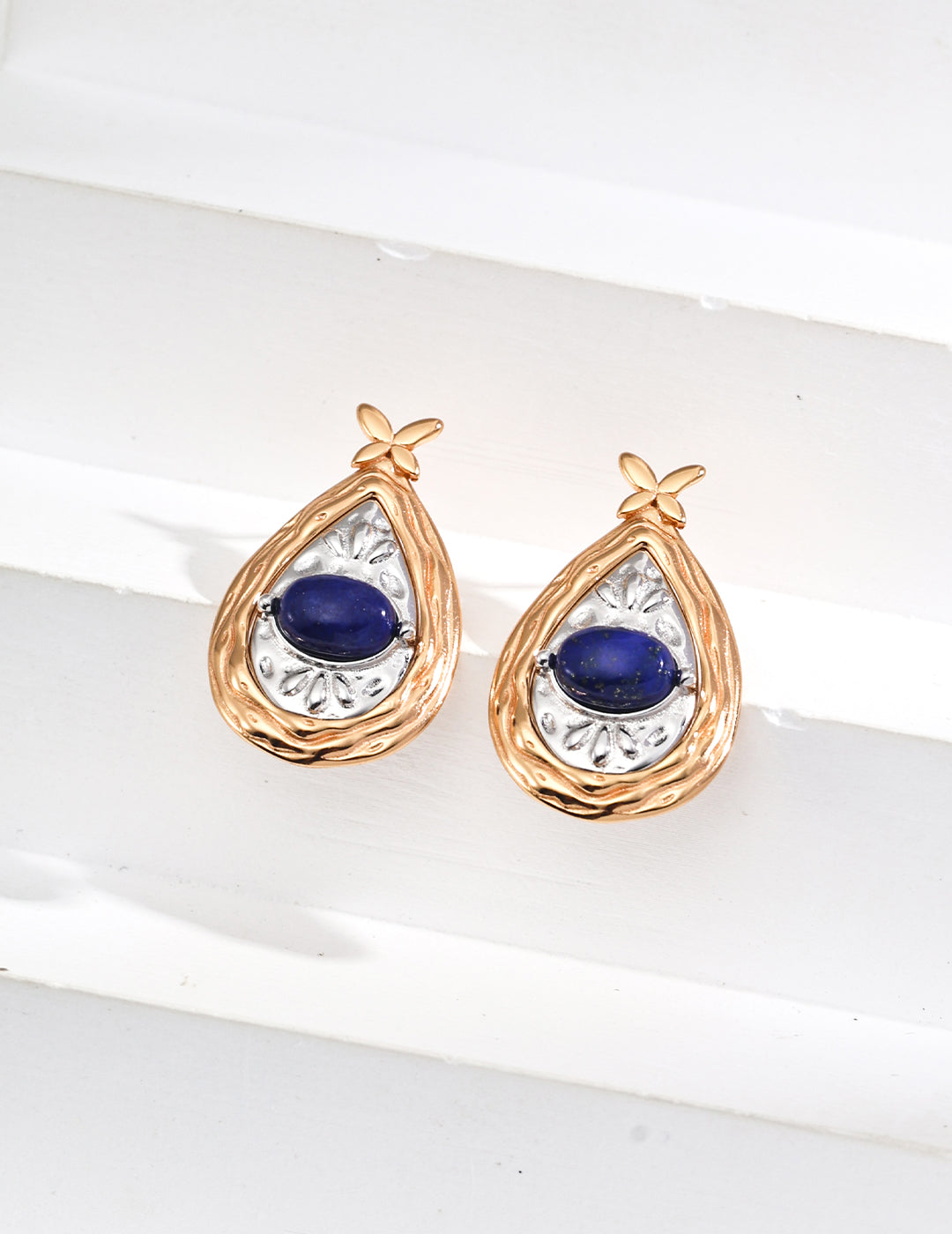 S925 Silver Vintage Gold and Platinum Mother-of-pearl/Lapis Lazuli Stylish Earrings